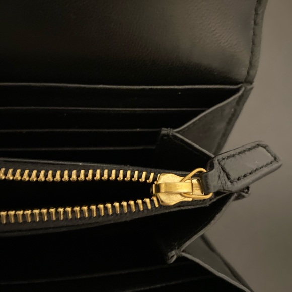 Yves Saint Laurent Vicky Quilted Large Wallet - Picture 8 of 15